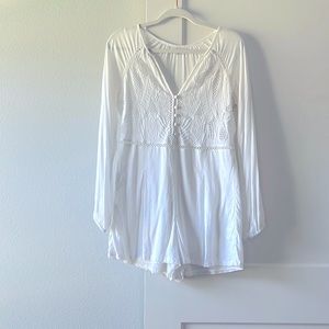 O’neill White long sleeve shorts romper